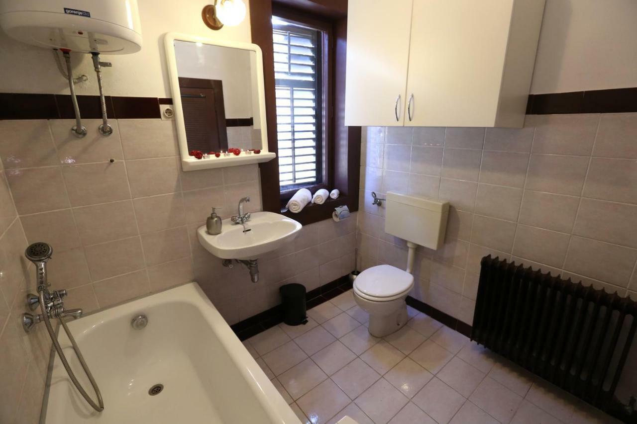 Robo 1 Appartement Koper Buitenkant foto